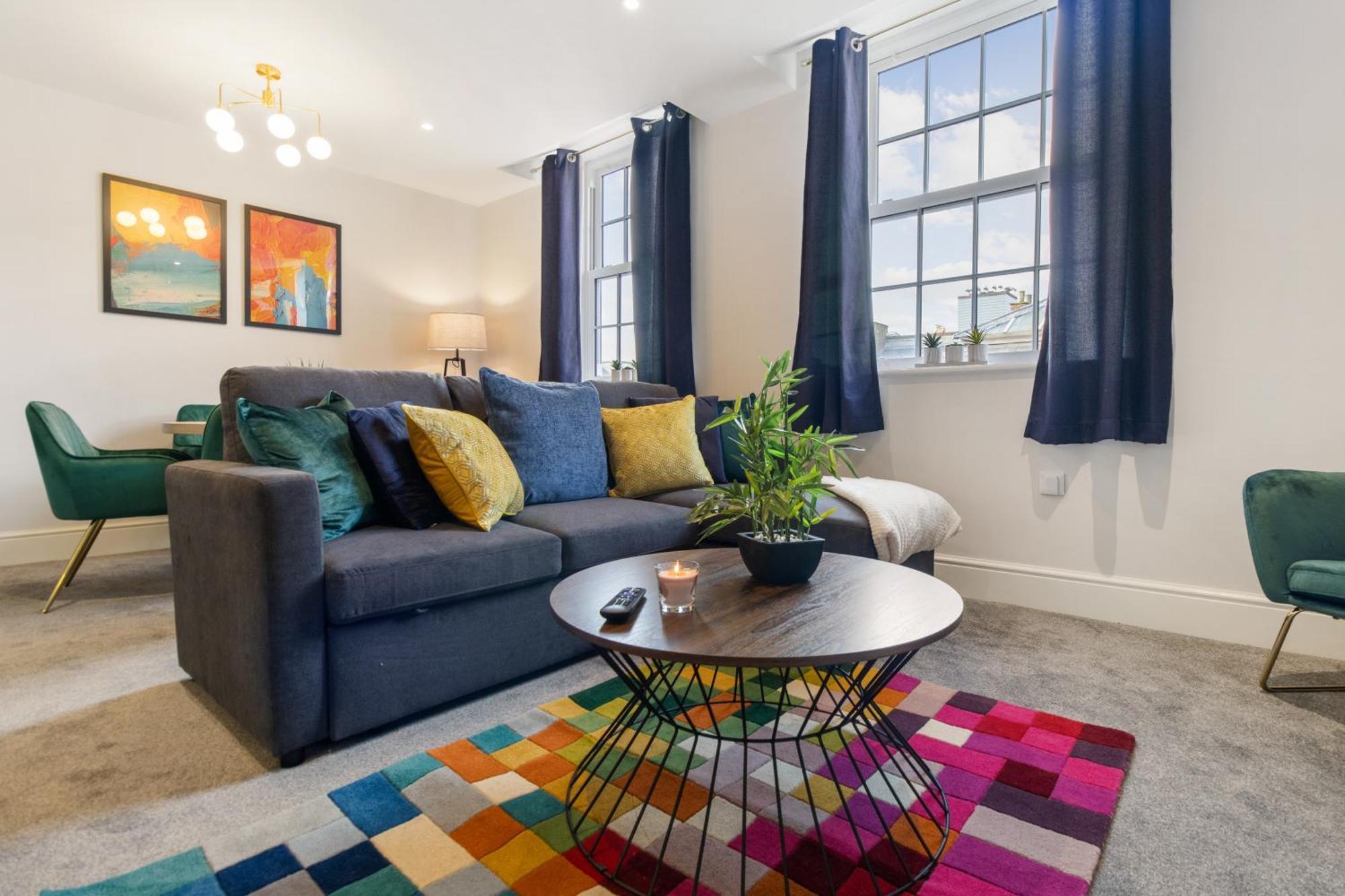 Whiskawaystays - Victoria House - 4 * Worcester