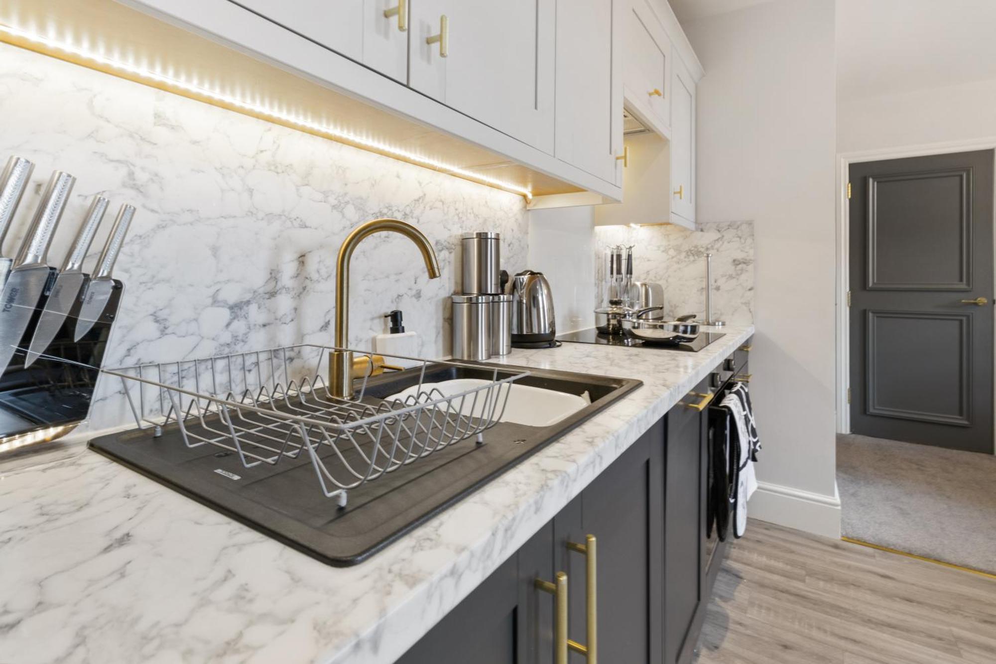 Whiskawaystays - Victoria House - 4 * Worcester