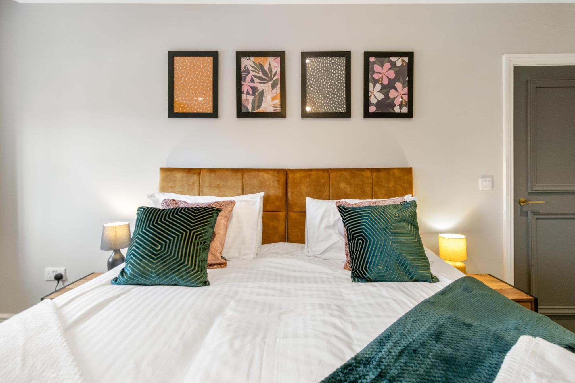 Whiskawaystays - Victoria House - 4 * Worcester